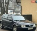 Черный Фольксваген Гольф, объемом двигателя 1.39 л и пробегом 280 тыс. км за 4200 $, фото 1 на Automoto.ua