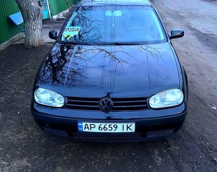 Черный Фольксваген Гольф, объемом двигателя 1.4 л и пробегом 226 тыс. км за 5399 $, фото 1 на Automoto.ua