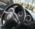 Черный Фольксваген Гольф, объемом двигателя 1.6 л и пробегом 318 тыс. км за 4600 $, фото 10 на Automoto.ua