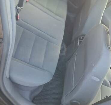 Черный Фольксваген Гольф, объемом двигателя 1.6 л и пробегом 244 тыс. км за 5000 $, фото 9 на Automoto.ua