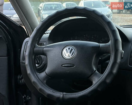 Чорний Фольксваген Гольф, об'ємом двигуна 1.6 л та пробігом 241 тис. км за 3900 $, фото 14 на Automoto.ua