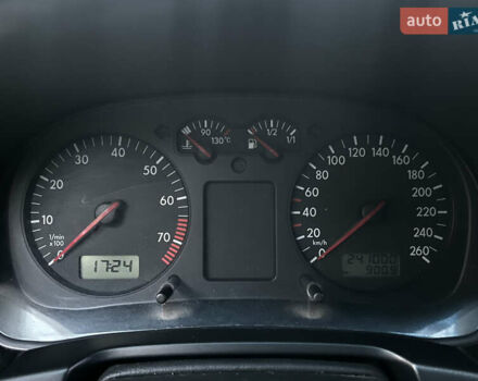 Чорний Фольксваген Гольф, об'ємом двигуна 1.6 л та пробігом 241 тис. км за 3900 $, фото 24 на Automoto.ua