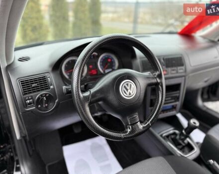 Черный Фольксваген Гольф, объемом двигателя 0 л и пробегом 187 тыс. км за 4790 $, фото 47 на Automoto.ua