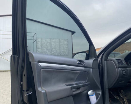 Чорний Фольксваген Гольф, об'ємом двигуна 1.9 л та пробігом 251 тис. км за 4500 $, фото 12 на Automoto.ua