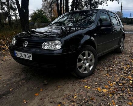Черный Фольксваген Гольф, объемом двигателя 1.4 л и пробегом 214 тыс. км за 4600 $, фото 1 на Automoto.ua