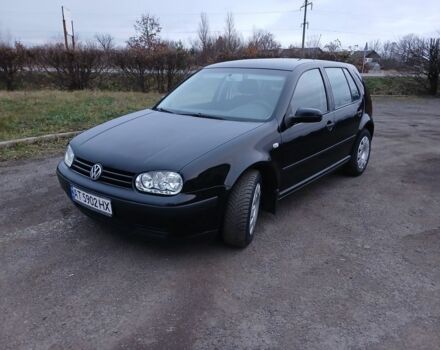 Черный Фольксваген Гольф, объемом двигателя 1.4 л и пробегом 192 тыс. км за 3500 $, фото 4 на Automoto.ua