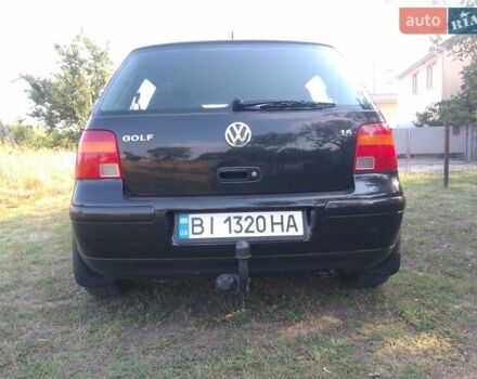 Черный Фольксваген Гольф, объемом двигателя 1.6 л и пробегом 210 тыс. км за 4300 $, фото 3 на Automoto.ua
