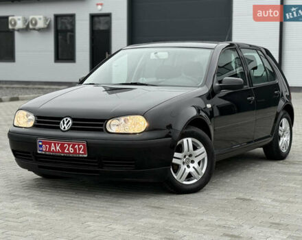 Черный Фольксваген Гольф, объемом двигателя 1.6 л и пробегом 266 тыс. км за 4650 $, фото 10 на Automoto.ua