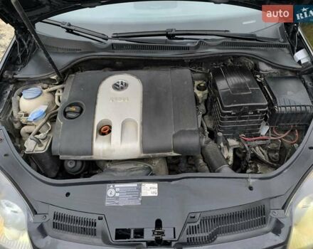 Чорний Фольксваген Гольф, об'ємом двигуна 1.6 л та пробігом 330 тис. км за 4900 $, фото 47 на Automoto.ua