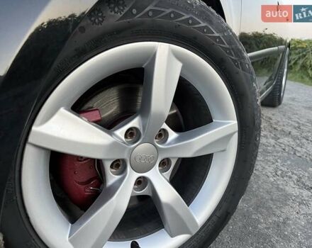 Черный Фольксваген Гольф, объемом двигателя 1.6 л и пробегом 205 тыс. км за 5400 $, фото 4 на Automoto.ua