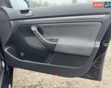 Чорний Фольксваген Гольф, об'ємом двигуна 1.6 л та пробігом 330 тис. км за 4900 $, фото 57 на Automoto.ua