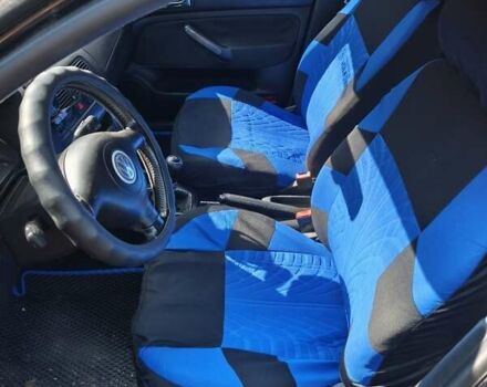 Фольксваген Гольф 2003 у Рівному на Automoto.ua Чорний Фольксваген Гольф, об'ємом двигуна 1.39 л та пробігом 341 тис. км за 4000 $, фото 12 на Automoto.ua