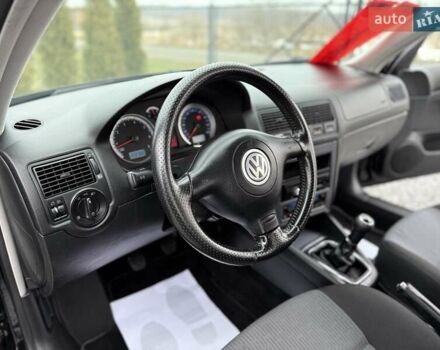 Черный Фольксваген Гольф, объемом двигателя 0 л и пробегом 187 тыс. км за 4790 $, фото 46 на Automoto.ua