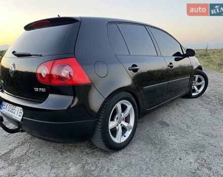 Черный Фольксваген Гольф, объемом двигателя 1.6 л и пробегом 205 тыс. км за 5400 $, фото 2 на Automoto.ua