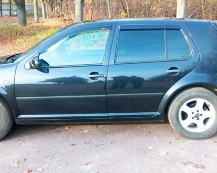 Черный Фольксваген Гольф, объемом двигателя 1.4 л и пробегом 315 тыс. км за 4800 $, фото 8 на Automoto.ua