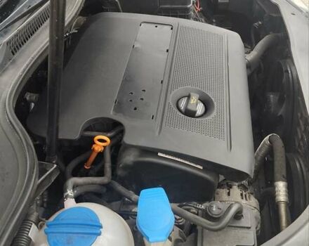 Черный Фольксваген Гольф, объемом двигателя 1.39 л и пробегом 243 тыс. км за 4700 $, фото 17 на Automoto.ua