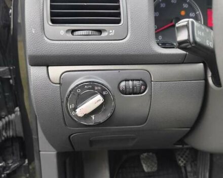 Чорний Фольксваген Гольф, об'ємом двигуна 1.6 л та пробігом 330 тис. км за 4900 $, фото 13 на Automoto.ua