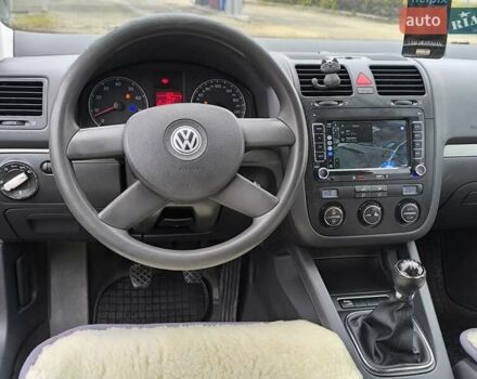 Чорний Фольксваген Гольф, об'ємом двигуна 1.6 л та пробігом 330 тис. км за 4900 $, фото 78 на Automoto.ua