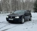 Черный Фольксваген Гольф, объемом двигателя 1.4 л и пробегом 300 тыс. км за 5500 $, фото 1 на Automoto.ua