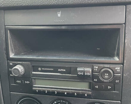 Черный Фольксваген Гольф, объемом двигателя 1.39 л и пробегом 273 тыс. км за 4299 $, фото 25 на Automoto.ua