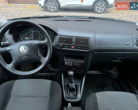 Фольксваген Гольф 2003 у Вінниці на Automoto.ua Чорний Фольксваген Гольф, об'ємом двигуна 1.39 л та пробігом 190 тис. км за 4000 $, фото 10 на Automoto.ua