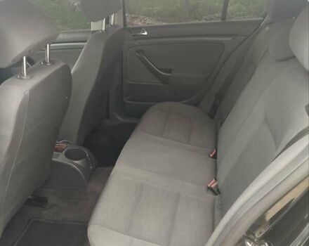 Черный Фольксваген Гольф, объемом двигателя 1.39 л и пробегом 243 тыс. км за 4700 $, фото 2 на Automoto.ua