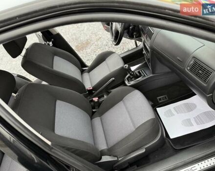 Черный Фольксваген Гольф, объемом двигателя 0 л и пробегом 187 тыс. км за 4790 $, фото 74 на Automoto.ua