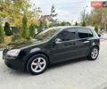 Черный Фольксваген Гольф, объемом двигателя 1.6 л и пробегом 240 тыс. км за 4500 $, фото 1 на Automoto.ua