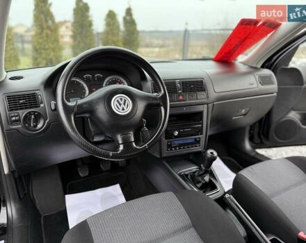 Черный Фольксваген Гольф, объемом двигателя 0 л и пробегом 187 тыс. км за 4790 $, фото 63 на Automoto.ua