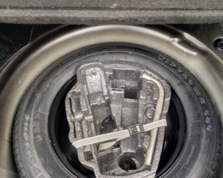 Черный Фольксваген Гольф, объемом двигателя 1.6 л и пробегом 213 тыс. км за 5300 $, фото 14 на Automoto.ua