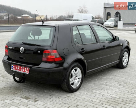 Черный Фольксваген Гольф, объемом двигателя 1.6 л и пробегом 266 тыс. км за 4650 $, фото 16 на Automoto.ua