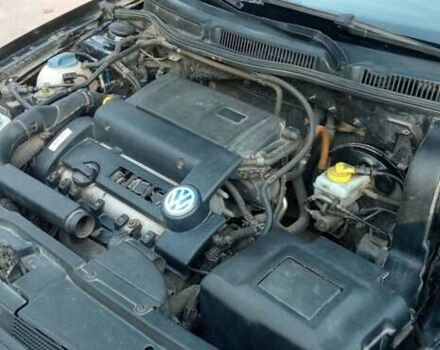 Черный Фольксваген Гольф, объемом двигателя 1.4 л и пробегом 315 тыс. км за 4800 $, фото 3 на Automoto.ua