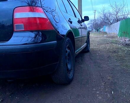 Черный Фольксваген Гольф, объемом двигателя 1.4 л и пробегом 226 тыс. км за 5399 $, фото 5 на Automoto.ua