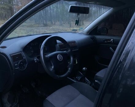 Черный Фольксваген Гольф, объемом двигателя 1.9 л и пробегом 340 тыс. км за 2300 $, фото 5 на Automoto.ua