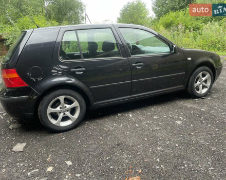 Черный Фольксваген Гольф, объемом двигателя 1.6 л и пробегом 298 тыс. км за 4200 $, фото 4 на Automoto.ua