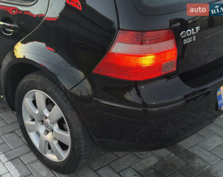 Черный Фольксваген Гольф, объемом двигателя 1.6 л и пробегом 180 тыс. км за 4650 $, фото 11 на Automoto.ua