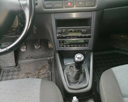 Черный Фольксваген Гольф, объемом двигателя 1.4 л и пробегом 244 тыс. км за 4500 $, фото 3 на Automoto.ua