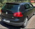 Черный Фольксваген Гольф, объемом двигателя 1.6 л и пробегом 320 тыс. км за 4200 $, фото 1 на Automoto.ua