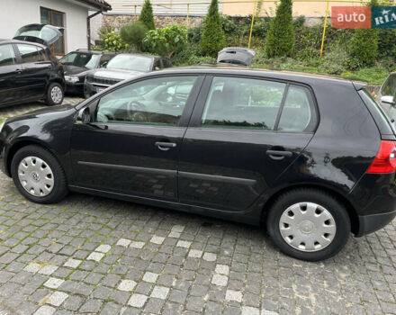 Черный Фольксваген Гольф, объемом двигателя 1.6 л и пробегом 211 тыс. км за 5400 $, фото 12 на Automoto.ua