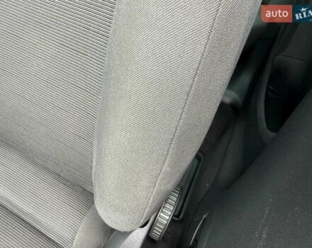 Черный Фольксваген Гольф, объемом двигателя 1.97 л и пробегом 418 тыс. км за 4650 $, фото 29 на Automoto.ua