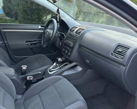 Черный Фольксваген Гольф, объемом двигателя 1.98 л и пробегом 313 тыс. км за 6200 $, фото 21 на Automoto.ua