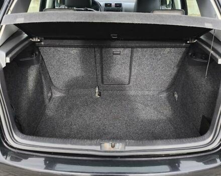 Фольксваген Гольф 2004 в Сторожинце на Automoto.ua Черный Фольксваген Гольф, объемом двигателя 1.6 л и пробегом 307 тыс. км за 5850 $, фото 10 на Automoto.ua