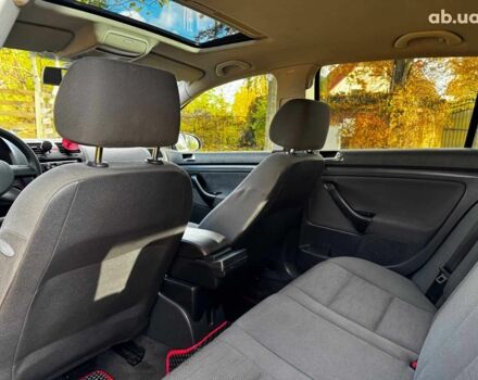 Черный Фольксваген Гольф, объемом двигателя 1.4 л и пробегом 214 тыс. км за 5490 $, фото 21 на Automoto.ua