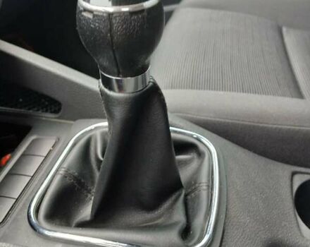 Черный Фольксваген Гольф, объемом двигателя 1.4 л и пробегом 290 тыс. км за 4500 $, фото 13 на Automoto.ua