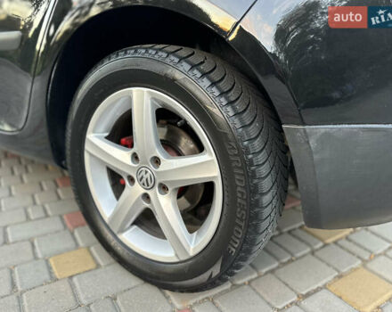 Черный Фольксваген Гольф, объемом двигателя 1.98 л и пробегом 313 тыс. км за 6200 $, фото 26 на Automoto.ua