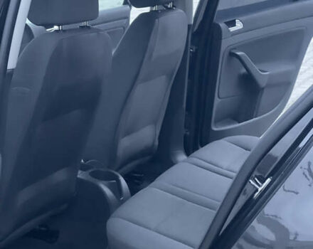 Черный Фольксваген Гольф, объемом двигателя 1.39 л и пробегом 233 тыс. км за 5400 $, фото 13 на Automoto.ua