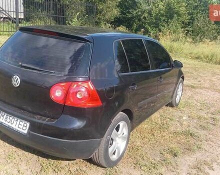 Черный Фольксваген Гольф, объемом двигателя 1.39 л и пробегом 230 тыс. км за 5005 $, фото 5 на Automoto.ua