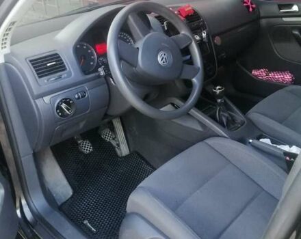 Черный Фольксваген Гольф, объемом двигателя 1.39 л и пробегом 230 тыс. км за 4600 $, фото 7 на Automoto.ua