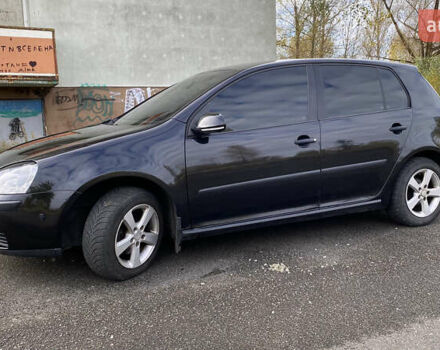 Черный Фольксваген Гольф, объемом двигателя 1.6 л и пробегом 245 тыс. км за 5400 $, фото 26 на Automoto.ua