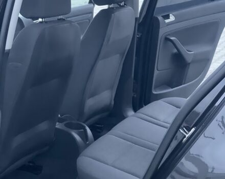 Черный Фольксваген Гольф, объемом двигателя 1.4 л и пробегом 234 тыс. км за 5400 $, фото 13 на Automoto.ua